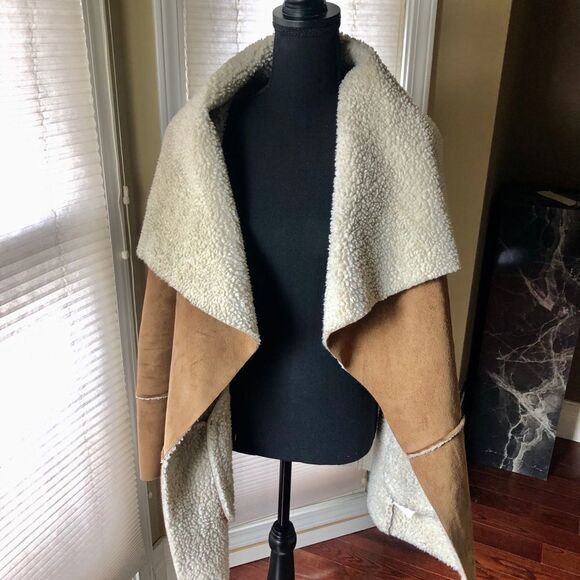 Michael Michael Kors Sherpa Coat - Picture 3 of 6